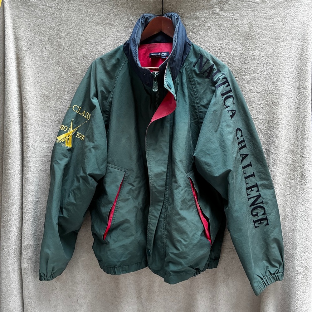 Vintage Nautica Challenge J-Class Sailing Jacket Green/Red Size L 1990s Preppy